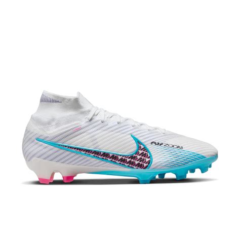 Nike voetbalschoenen in mercurial wit